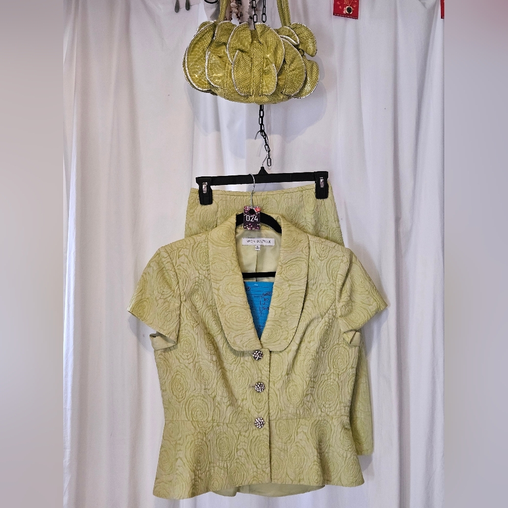 Nipon Vintage  Boutique 2pc Suit (Skirt and jacket) - Picture 9 of 10